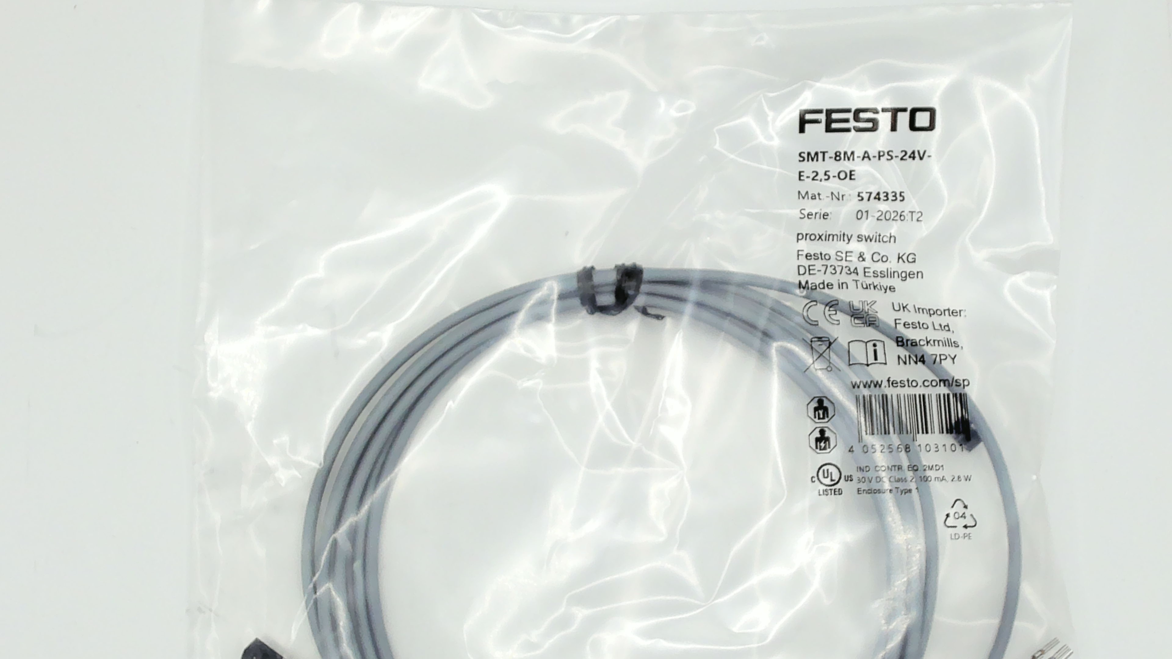 574335 / SMT-8M-A-PS-24V-E-2,5-OE