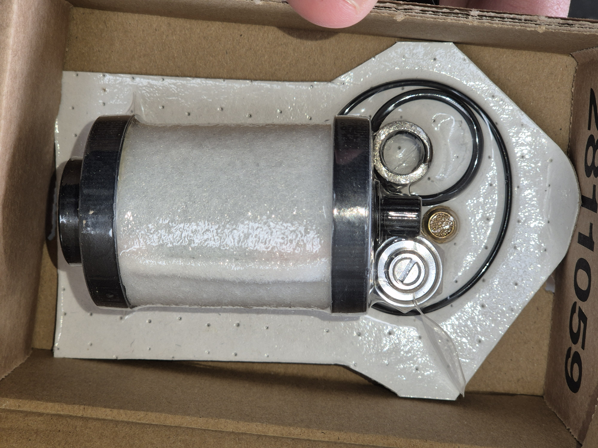 01CI2804/D