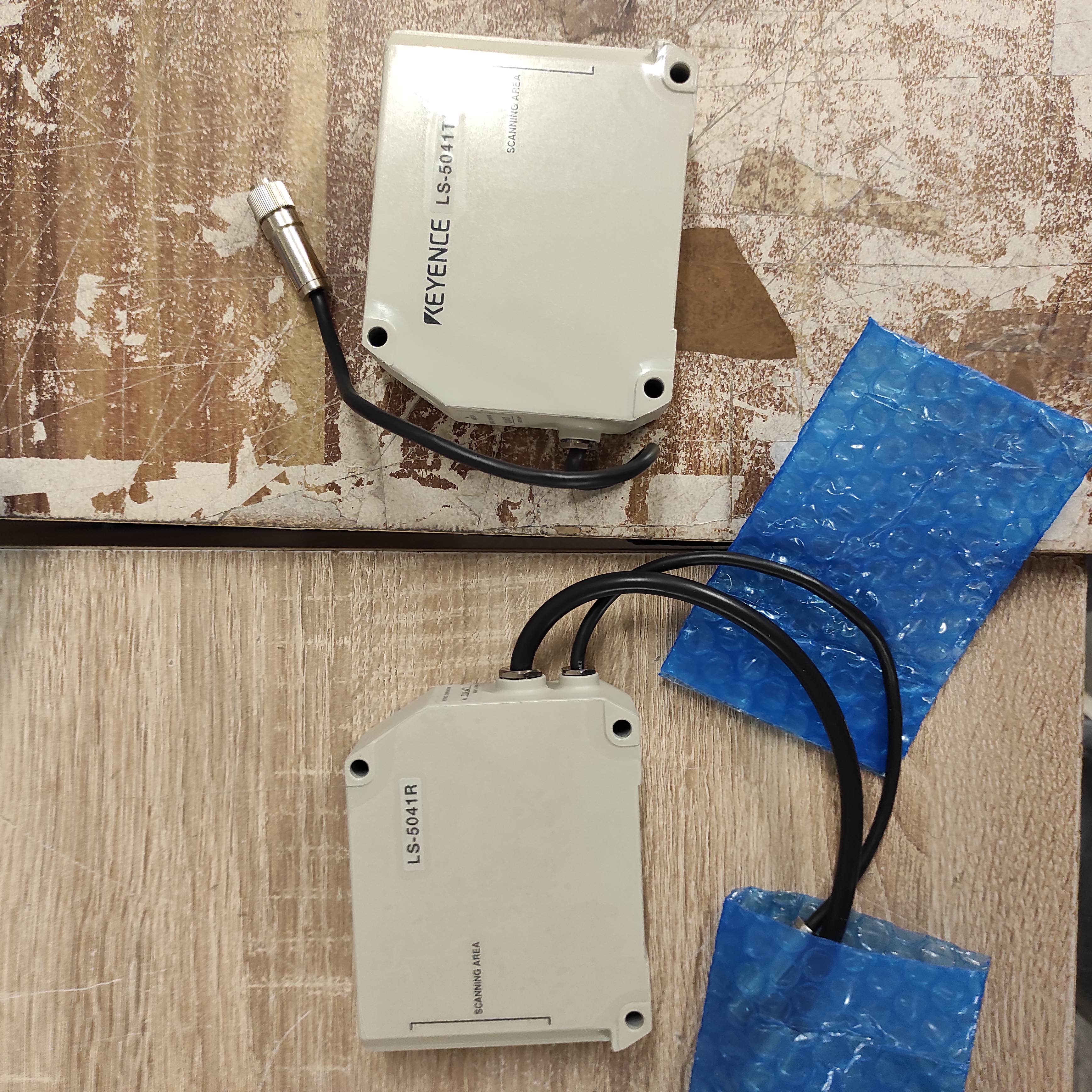 LS-5041R +LS-5041T