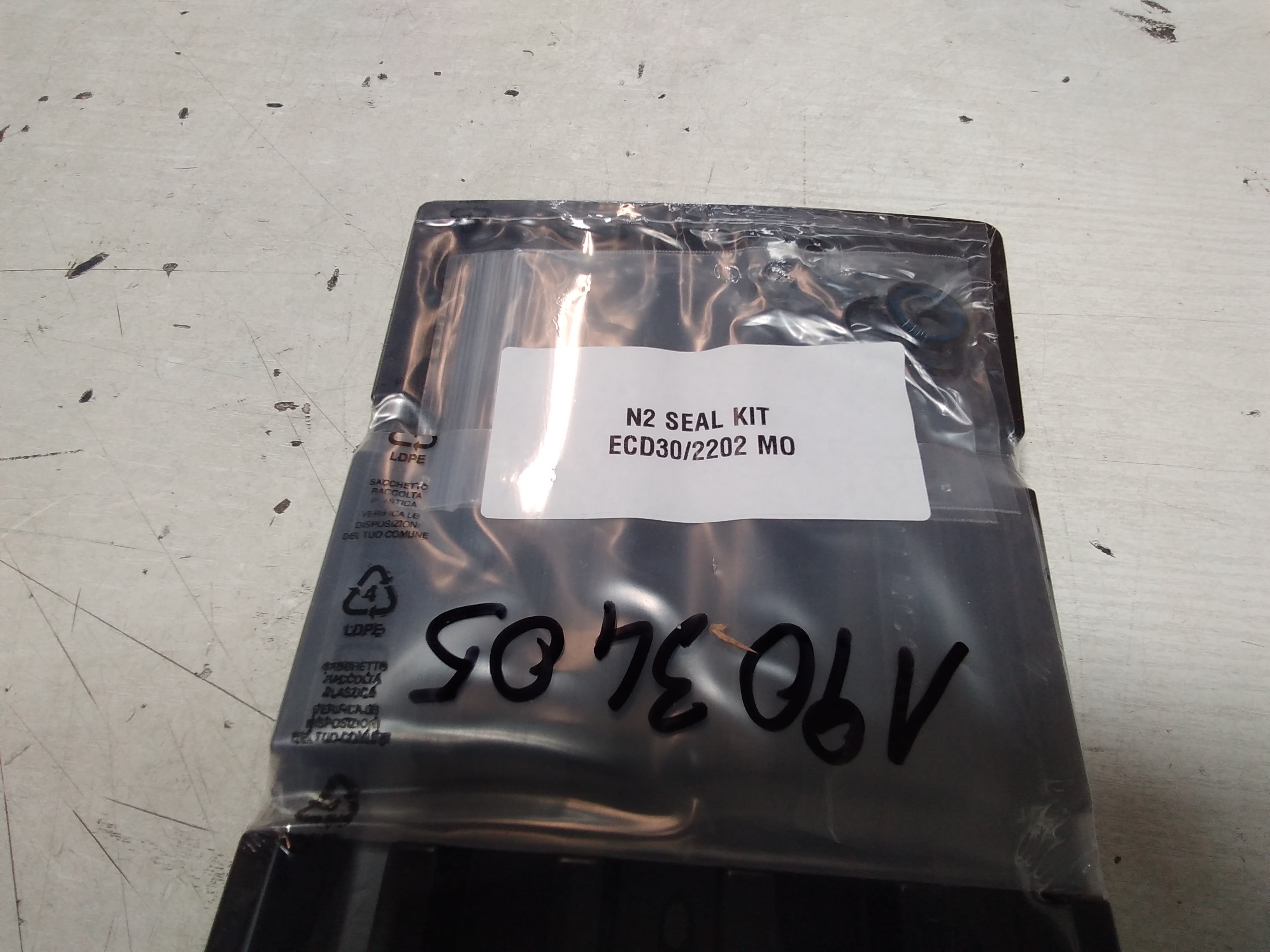 Seal kit for ECD30 2202 MO