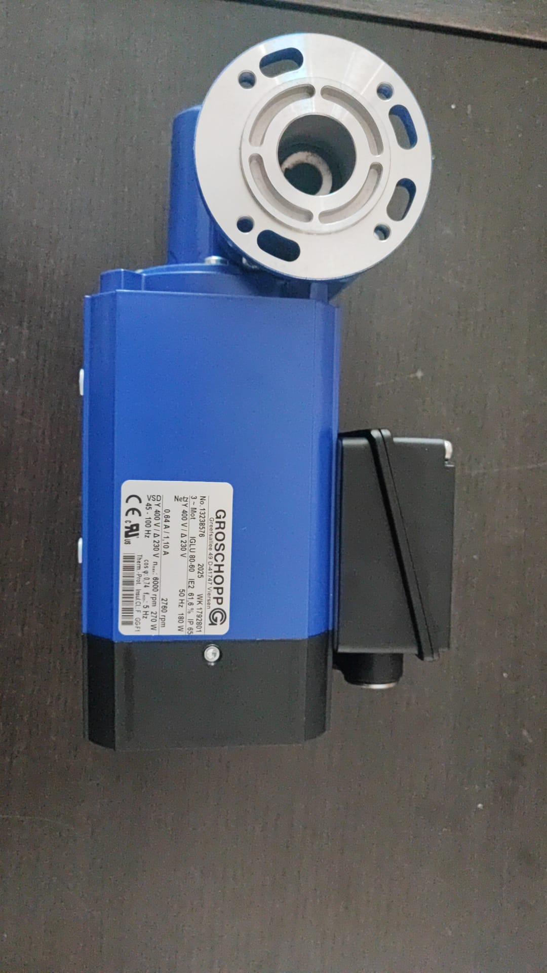 IGLU 80 60 2 pole motor with VE31-K-RH 38:1