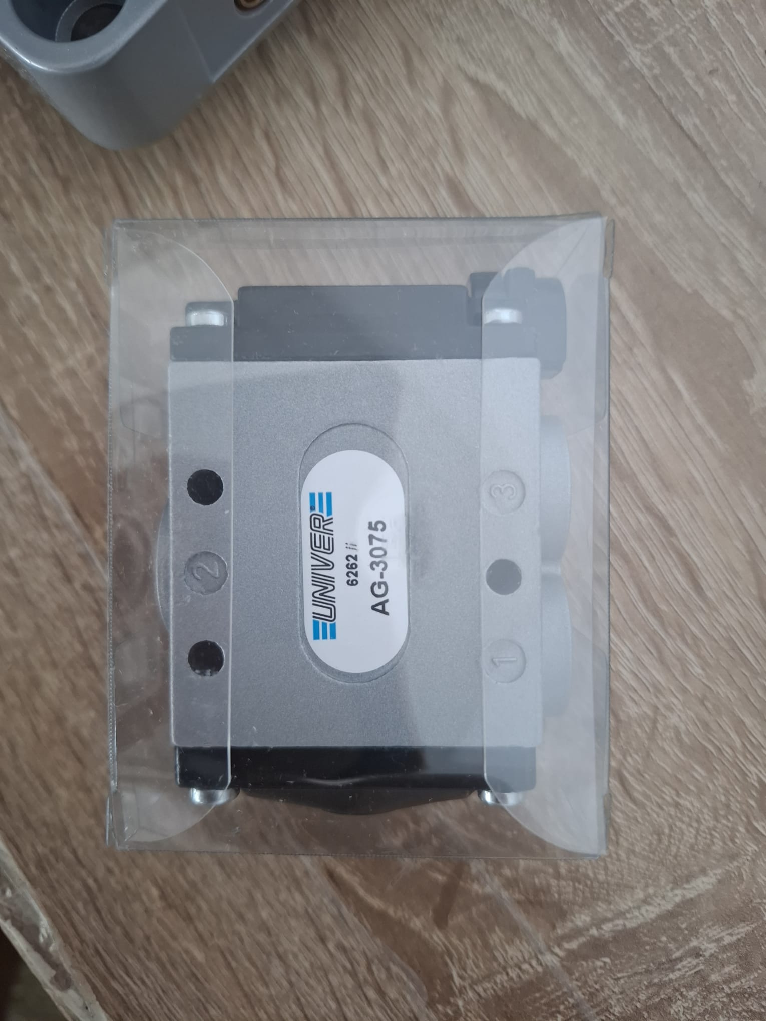 AG-3075 preview 2