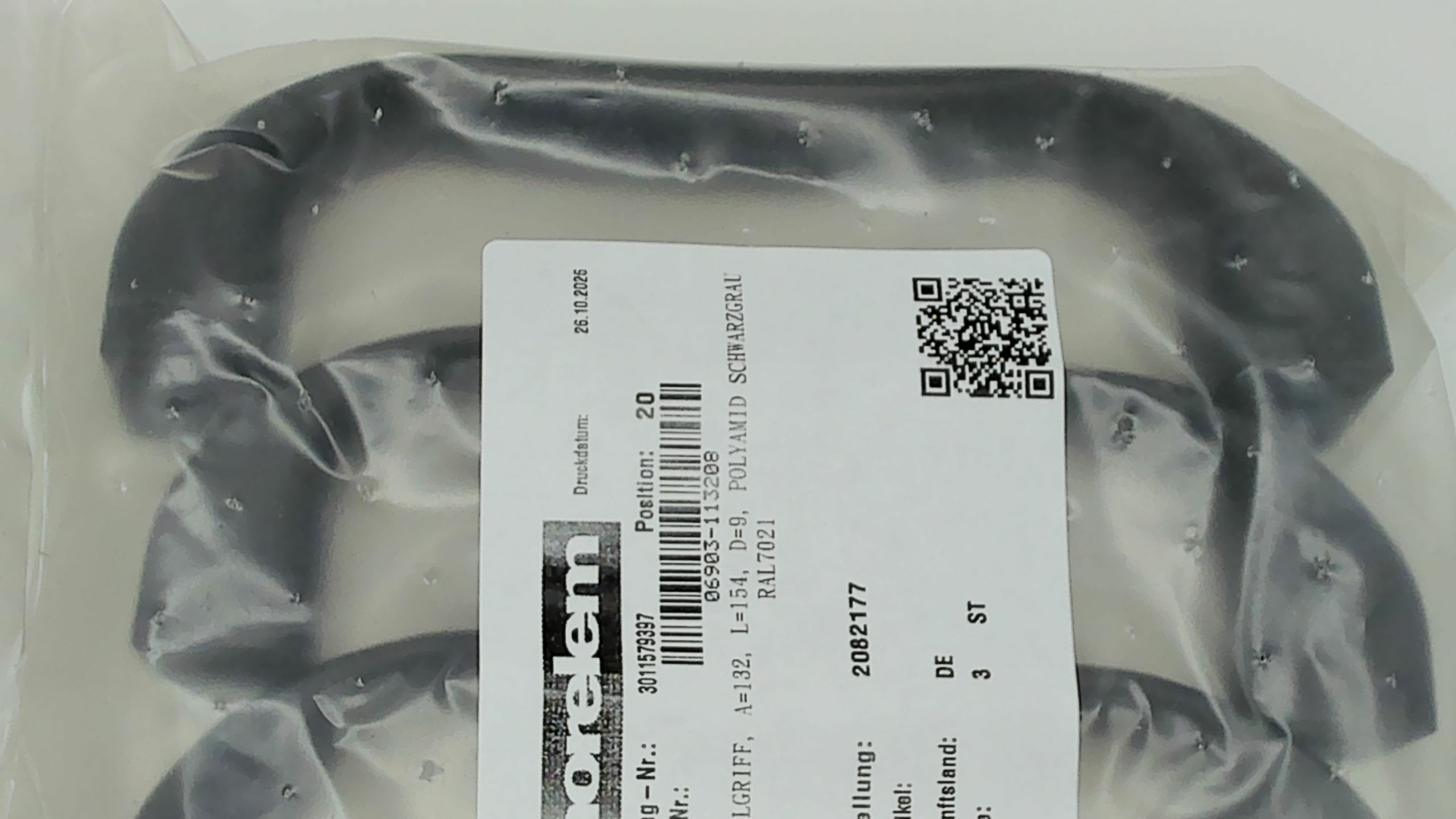 06903-113208