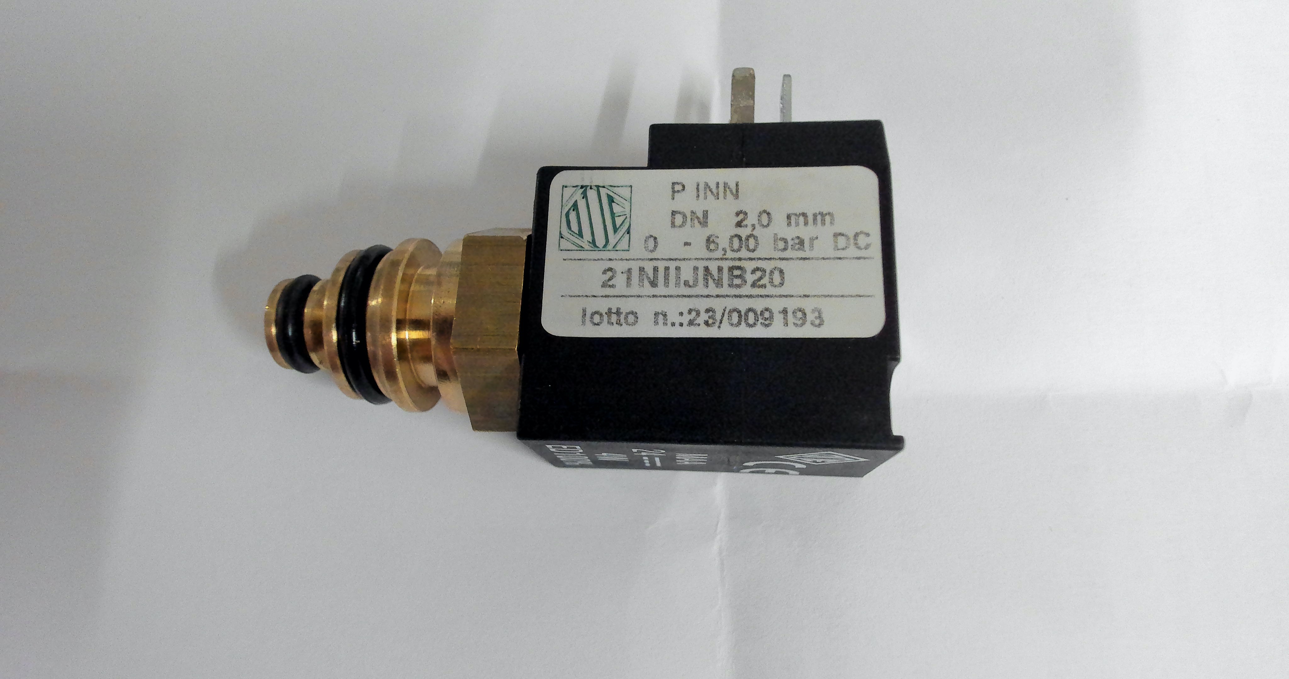 21NIIJNB20-MAA04024CS