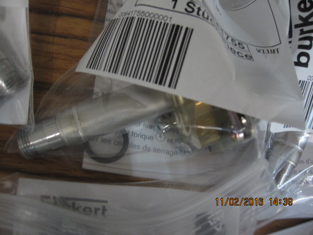 00641755   (SET7 6213) 